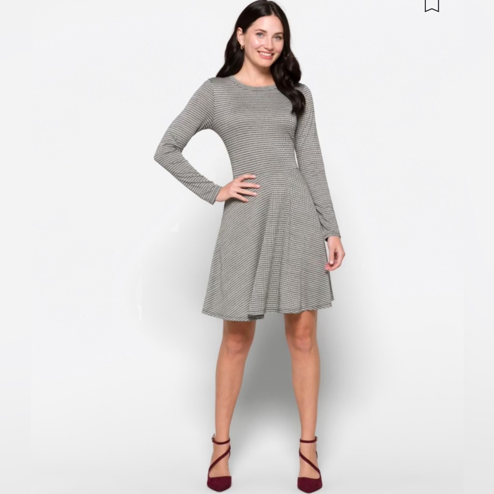 Black and White Dress | Cotton | Soft | Long Sleeve